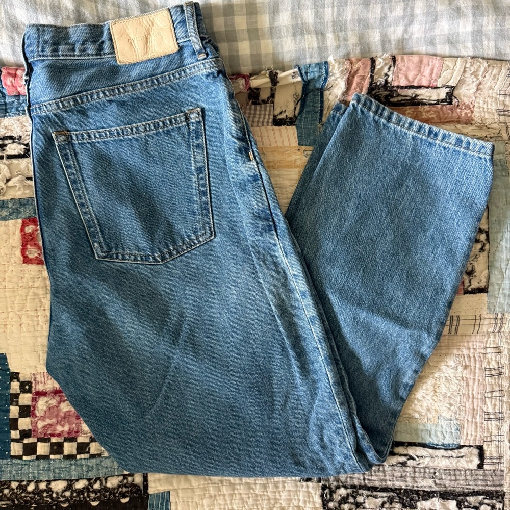Everlane Straight Jeans in Light Blue - Picture 2 of 3